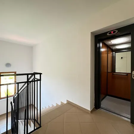 Arkite Complex 2* Sunny Beach