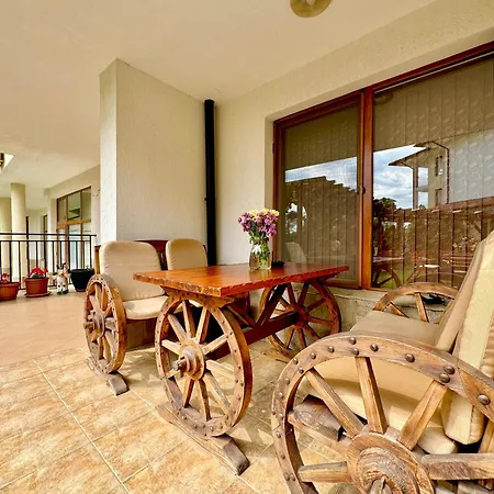Apart-hotel Arkite Complex 2*